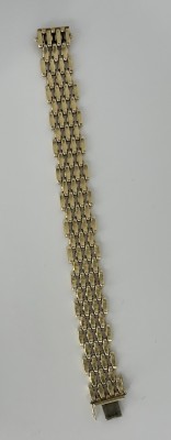 Armband, siebenreihig, Gelbgold 585 (punziert und getestet).