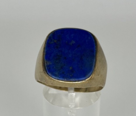 Lapislazuli-Siegelring, Gelbgold 333 (punziert).